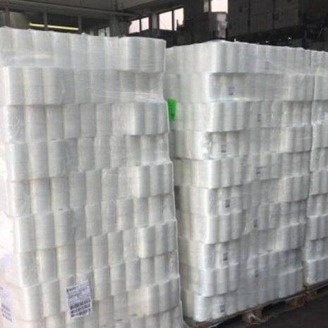 pallet of 44 packs of central unwinding paper towel rolls 280 sheets